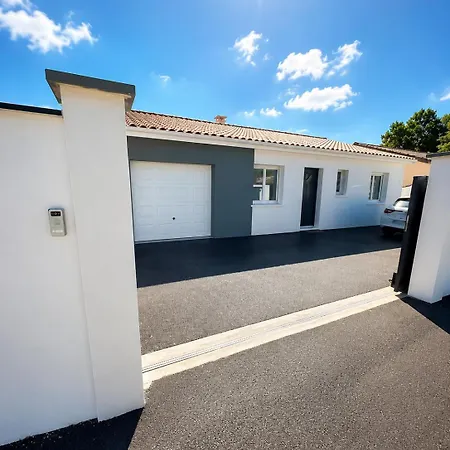 Holiday home Confortable Maison Avenue Du Cap Ferret *
